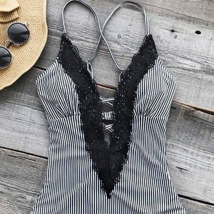 Cupshe Swimsut Black Stripes with lace